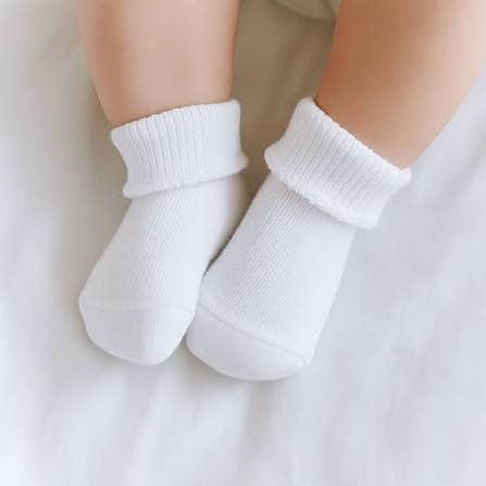 Newborn Baby Socks – Soft White Infant Socks with Ribbed Cuff